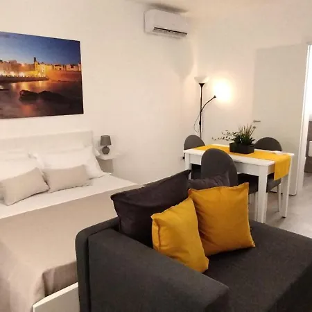 La Casa Di Pepp 4* Monopoli